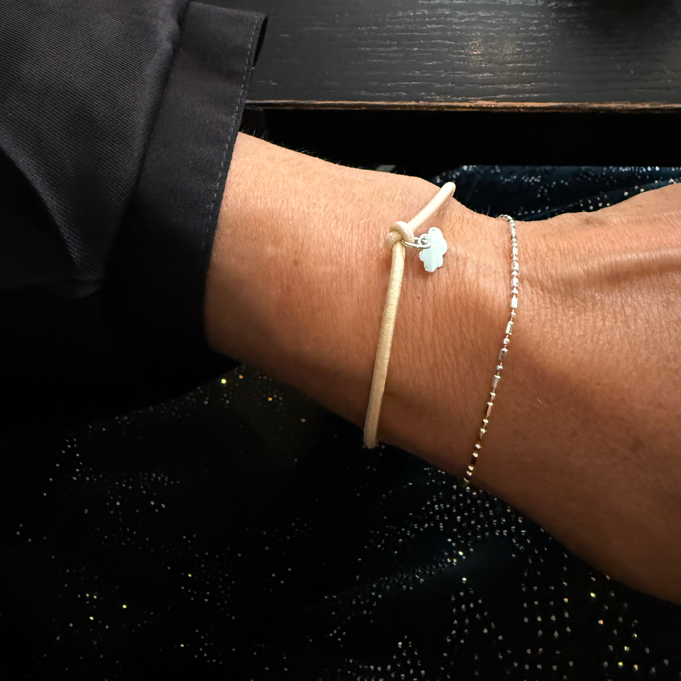 Dickes Nylon Armband mit Anhänger Wolke