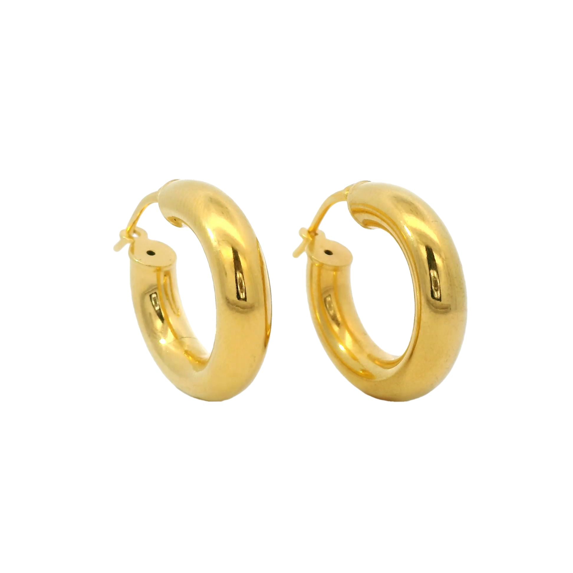 Thick, medium-sized, lightweight hoop earrings with bar for easy closing, 22mm * 5mm